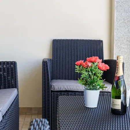 Apartment Avenue Des Fleurs Nice